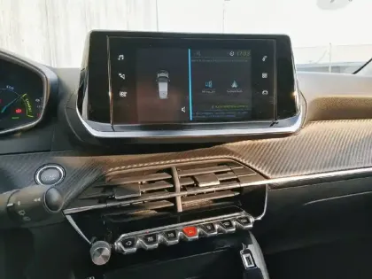 Photo 13 Peugeot 208  Electrique 50 kWh 136ch