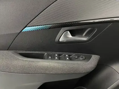 Photo 47 Peugeot 208  PureTech 75 S&S BVM5