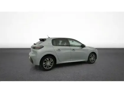 Photo 27 Peugeot 208  PureTech 75 S&S BVM5