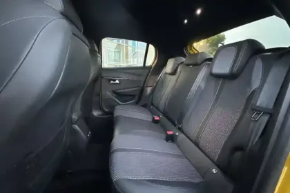 Photo 9 Peugeot 208  BlueHDi 100 S&S BVM6