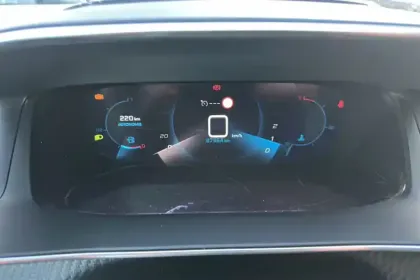 Photo 14 Peugeot 208  BlueHDi 100 S&S BVM6