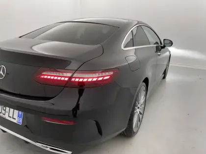 Photo 33 Mercedes Classe E  Coupé 220 d 9G-Tronic