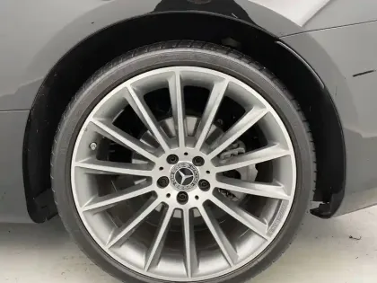 Photo 16 Mercedes Classe E  Coupé 220 d 9G-Tronic