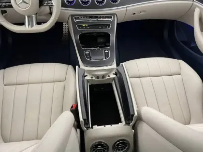 Photo 29 Mercedes Classe E  Coupé 220 d 9G-Tronic