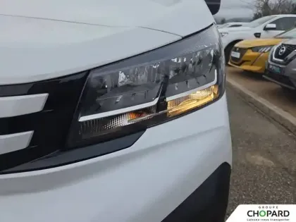 Photo 21 Peugeot Expert  FGN M BLUEHDI 145 S&S EAT8