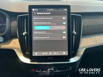 Photo 33 Volvo Xc90  T8 AWD Hybride Rechargeable 455 ch Geartronic 8 7pl