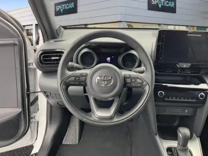 Photo 11 Toyota Yaris  Cross Hybride 116h 2WD Dynamic