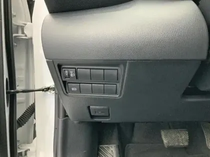 Photo 16 Toyota Yaris  Cross Hybride 116h 2WD Dynamic