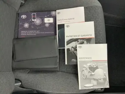 Photo 15 Toyota Yaris  Cross Hybride 116h 2WD Dynamic