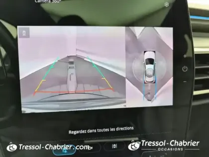 Photo 25 Renault Austral  E-Tech hybrid 200 Iconic