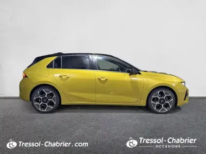 Photo 5 Opel Astra  1.2 Turbo 130 ch BVA8 Ultimate