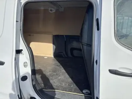 Photo 22 Citroën Berlingo  VAN XL 950 BLUEHDI 100 S&S BVM6 CLUB