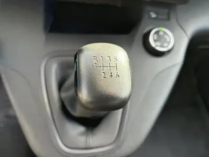 Photo 23 Citroën Berlingo  VAN XL 950 BLUEHDI 100 S&S BVM6 CLUB