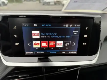 Photo 7 Peugeot 2008 Active Pack 1.2 101 ch