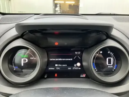 Photo 14 Toyota Yaris Hybride 116h GR SPORT / Pack techno