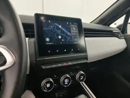 Photo 24 Renault Clio V E-Tech full hybrid 145 Techno