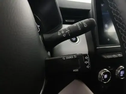 Photo 26 Renault Clio V E-Tech full hybrid 145 Techno