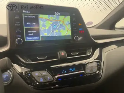 Photo 21 Toyota C-HR 1.8 Hybride 122 Dynamic Business