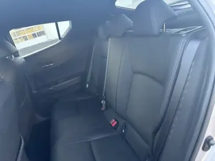 Photo 11 Toyota C-HR 1.2 T 2WD GRAPHIC