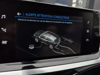 Photo 30 Peugeot 2008 II PureTech 130 S&amp;S EAT8 ALLURE PACK