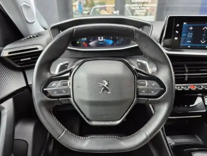 Photo 13 Peugeot 2008 II PureTech 130 S&amp;S EAT8 ALLURE PACK