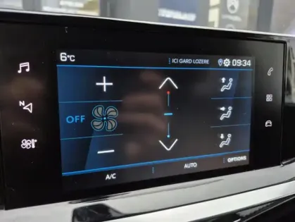 Photo 32 Peugeot 2008 II PureTech 130 S&amp;S EAT8 ALLURE PACK