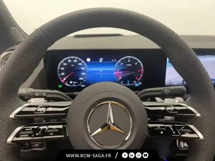 Photo 18 Mercedes GLA 200 d AMG Line