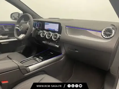 Photo 22 Mercedes GLA 200 d AMG Line