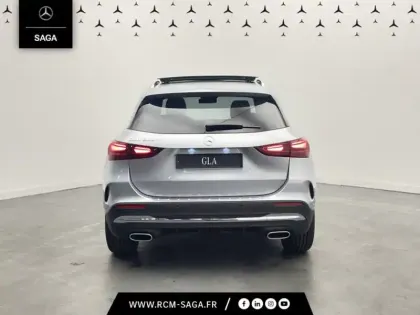 Photo 3 Mercedes GLA 200 d AMG Line