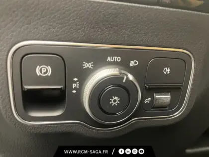 Photo 17 Mercedes GLA 200 d AMG Line