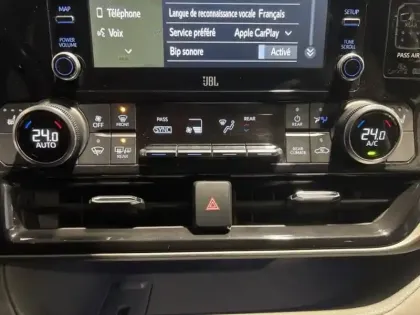 Photo 11 Toyota Highlander  2.5 Hybrid 248ch Design Business AWD-I MY22