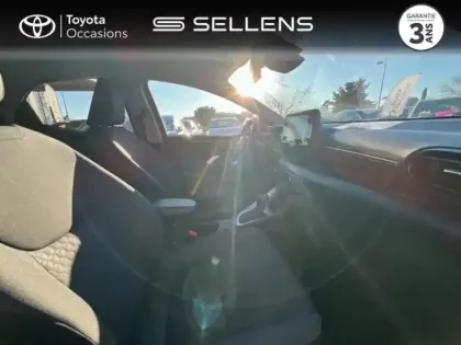 Photo 5 Toyota Yaris  116h Design 5p MY22