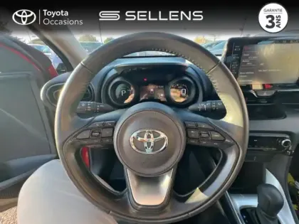 Photo 12 Toyota Yaris  116h Design 5p MY22