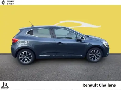 Photo 12 Renault Clio  1.6 E-Tech hybride 140ch Intens -21N