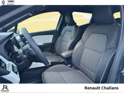 Photo 2 Renault Clio  1.6 E-Tech hybride 140ch Intens -21N