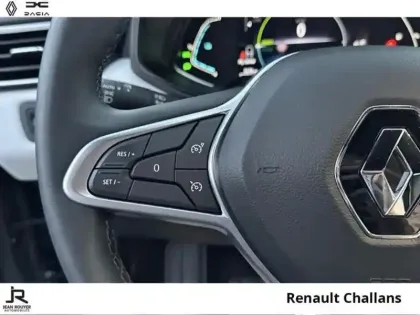 Photo 15 Renault Clio  1.6 E-Tech hybride 140ch Intens -21N