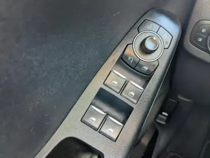 Photo 13 Ford Puma  1.0 Flexifuel 125ch S&S mHEV Titanium