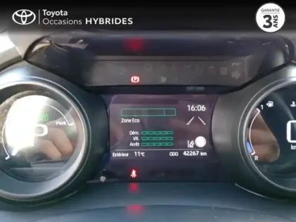 Photo 28 Toyota Yaris  Cross 116h Dynamic MY22