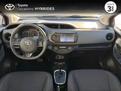 Photo 11 Toyota Yaris  100h France Business 5p RC19