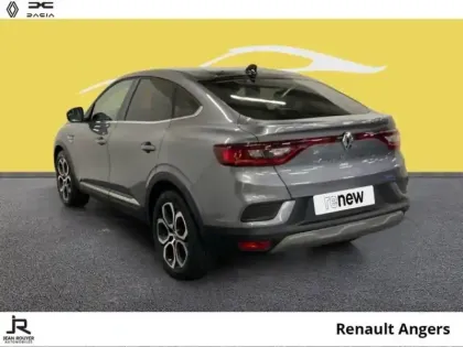 Photo 10 Renault Arkana  E-Tech hybride 145ch Intens