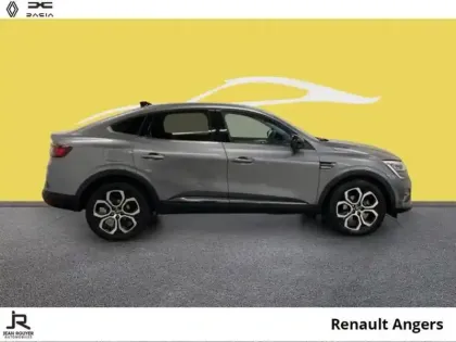 Photo 13 Renault Arkana  E-Tech hybride 145ch Intens