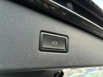 Photo 5 Volkswagen Tiguan  2.0 TDI 150ch Match DSG7 Euro6d-T