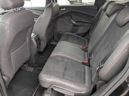 Photo 5 Ford Kuga Gén. II Ph2 ST-Line 5