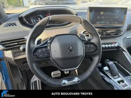 Photo 8 Peugeot 3008  HYBRID4 300ch GT Pack e-EAT8