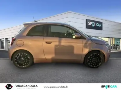 Photo 5 Fiat 500  e 118ch Icône Plus (Pack Magic Eye)