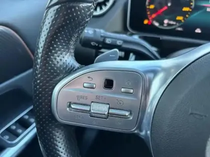 Photo 14 Mercedes GLA  220 d 190ch 4Matic AMG Line 8G-DCT