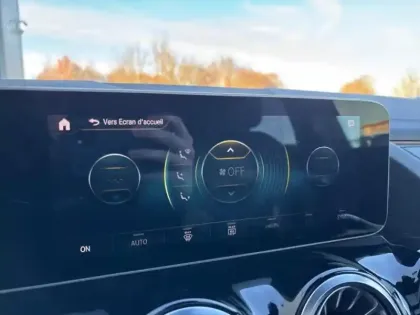 Photo 13 Mercedes GLA  220 d 190ch 4Matic AMG Line 8G-DCT