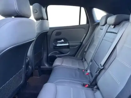 Photo 6 Mercedes GLA  220 d 190ch 4Matic AMG Line 8G-DCT