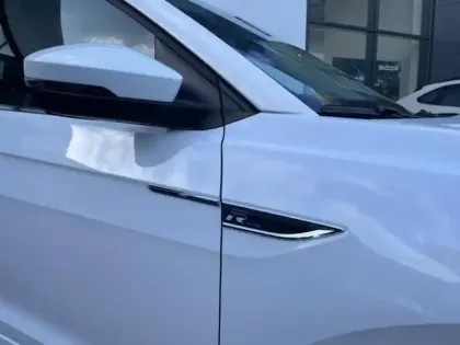 Photo 3 Volkswagen T-cross  1.0 TSI 110ch R-Line Tech DSG7