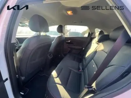 Photo 11 Kia Niro  1.6 GDi 105ch ISG + électrique 43.5ch Lounge DCT6 MY22